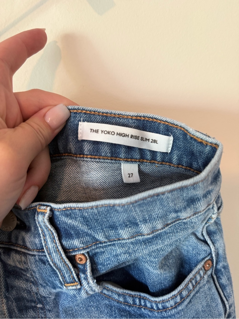 70. | Aritzia | Denim Forum | The Yoko High Rise Slim | 27 - Picture 6 of 7
